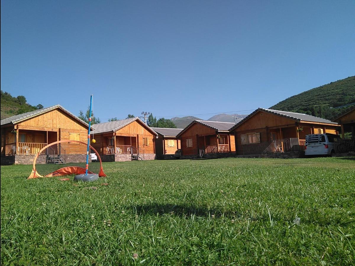 Bungalows Laspaúles Zewnętrze zdjęcie